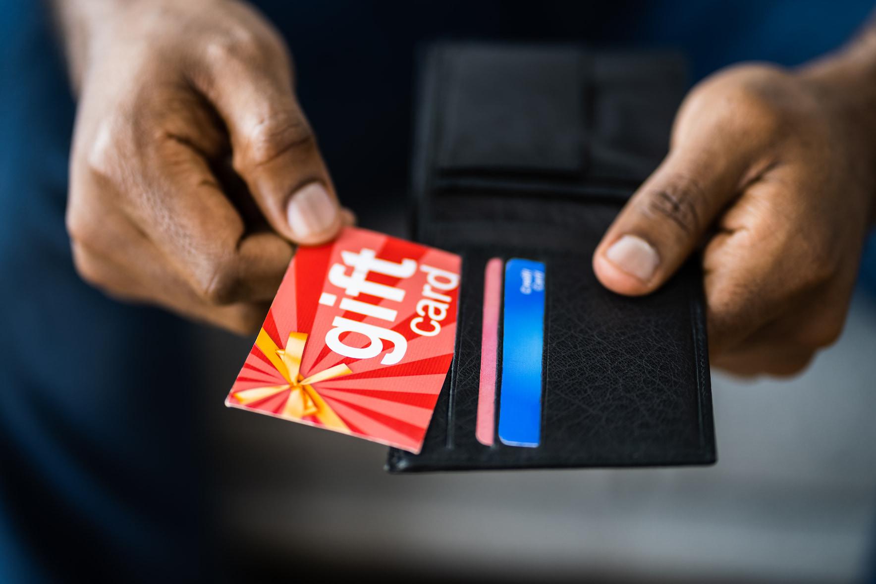 Tips to Sell Gift Cards and Get Paid via PayPal